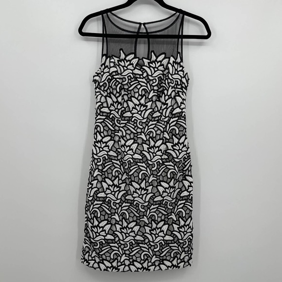 Aidan Mattox Dresses & Skirts - Aidan Mattox Sleeveless Lined Crochet Floral Applique Sheath Dress Womens Size 0